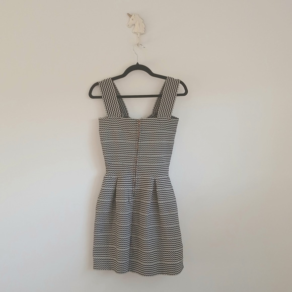 LM LULU - French white and black - party dress -size Small - Picture 5 of 9